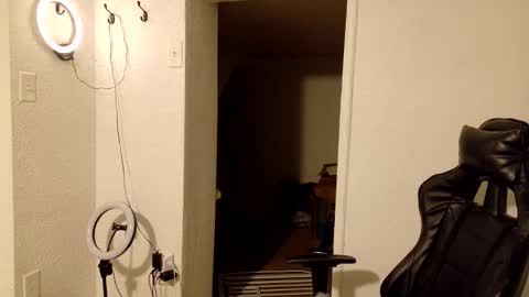 Wyatt online show from 04/23/26, 05:30