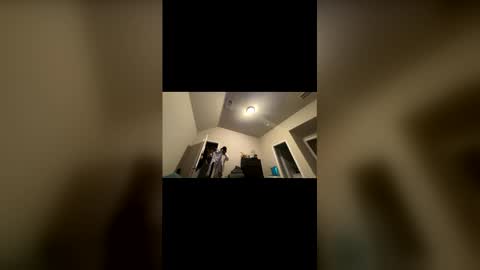 Wynter Heat online show from 11/28/25, 02:47