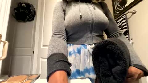 Snapshot of wynterheat chatting on 06/07/26, 07:34 Wynter Heat online show from 06/07/26, 07:34
