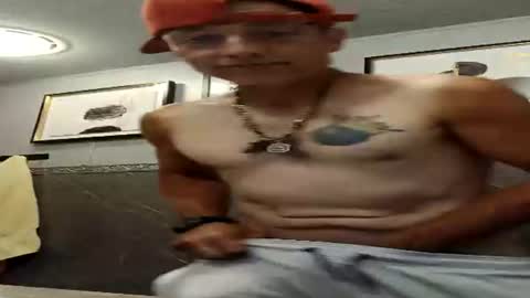 Snapshot of wyomingcowboy9in chatting on 07/12/26, 06:54 wyomingcowboy9in online show from 07/12/26, 06:54