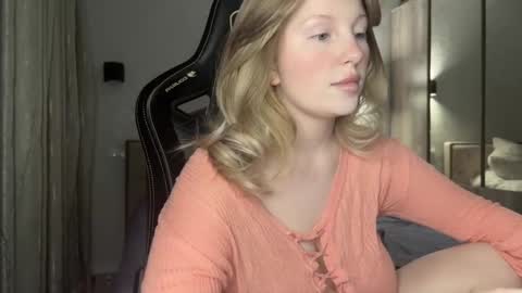 eva online show from 12/05/24, 04:23