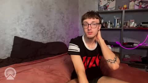 Philipp and Este online show from 07/16/26, 08:31