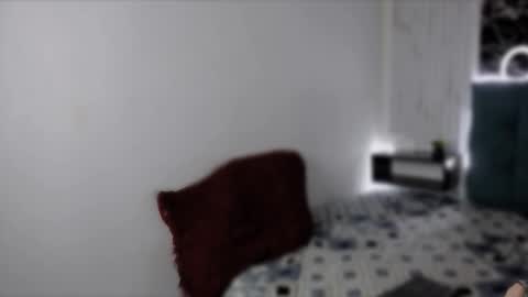 x_jules_ online show from 09/13/25, 10:09