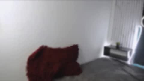 x_jules_ online show from 12/15/25, 10:58