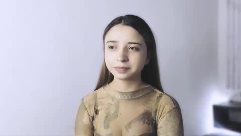 x_jules_ online show from 12/17/25, 11:22