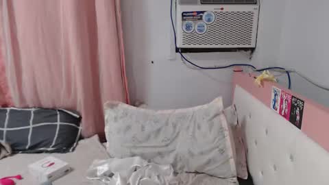 x_lexi_x online show from 04/19/26, 06:54