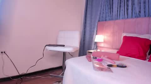 x_milu online show from 02/14/25, 11:53