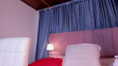 x_milu online show from 02/17/25, 07:53