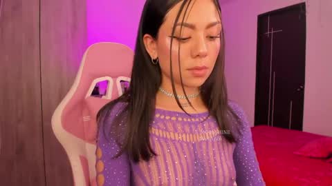     s  s      s   online show from 04/20/26, 12:35