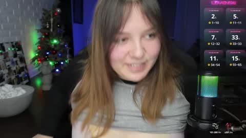 LOVE NERDS ONLY online show from 01/10/25, 01:53