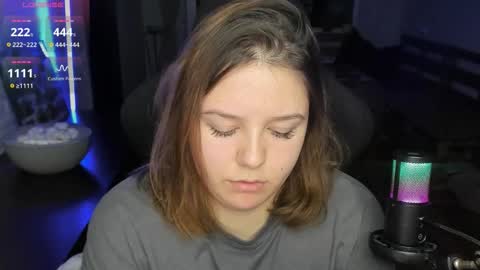 LOVE NERDS ONLY online show from 09/16/25, 02:45