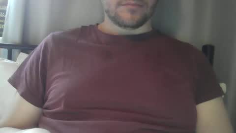 Snapshot of x_yes chatting on 12/16/24, 12:49 x_yes online show from 12/16/24, 12:49