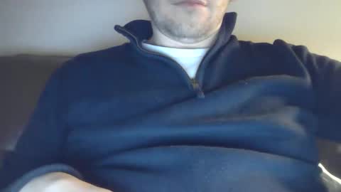 Snapshot of x_yes chatting on 01/05/25, 11:01 x_yes online show from 01/05/25, 11:01