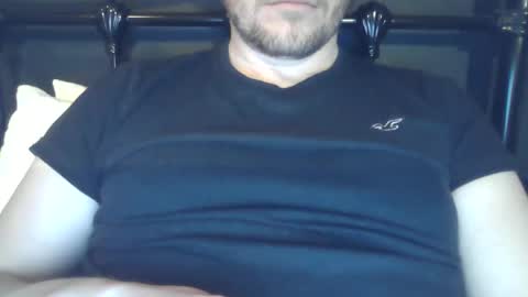 Snapshot of x_yes chatting on 01/17/25, 04:04 x_yes online show from 01/17/25, 04:04