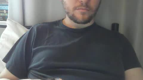 Snapshot of x_yes chatting on 02/10/25, 12:50 x_yes online show from 02/10/25, 12:50