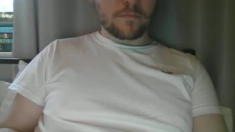 Snapshot of x_yes chatting on 02/11/25, 10:48 x_yes online show from 02/11/25, 10:48