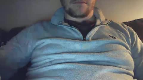 Snapshot of x_yes chatting on 03/10/25, 09:51 x_yes online show from 03/10/25, 09:51