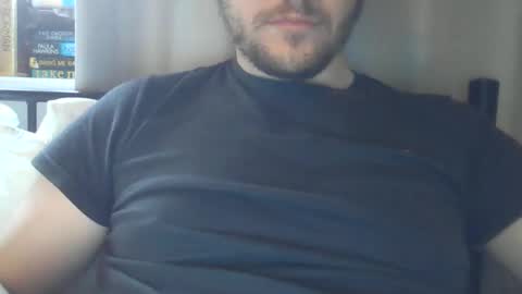 Snapshot of x_yes chatting on 10/07/25, 07:05 x_yes online show from 10/07/25, 07:05