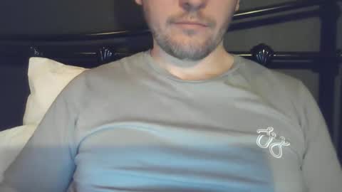 x_yes online show from 12/15/25, 07:40