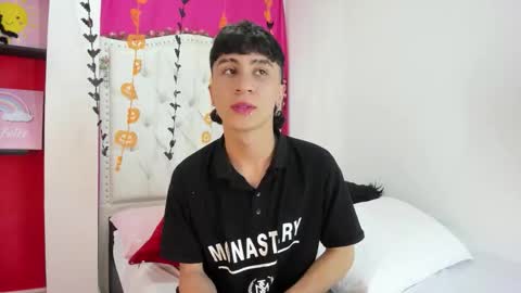 xaanderGrey online show from 10/05/25, 08:18