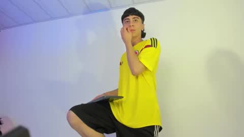 xaanderGrey online show from 11/09/25, 07:34