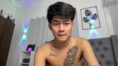 Prince Aldrian  online show from 03/17/26, 01:36