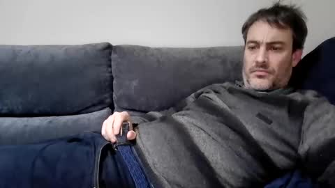 xalegarmax online show from 12/17/24, 10:22