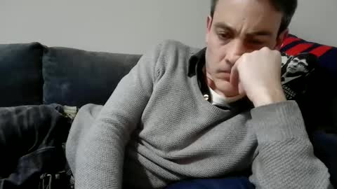 xalegarmax online show from 02/08/25, 10:19