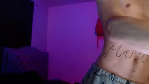 Snapshot of xalejo_max chatting on 10/08/25, 05:05 xalejo_max online show from 10/08/25, 05:05