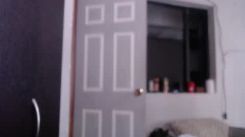 Snapshot of xalejo_max chatting on 11/16/25, 05:40 xalejo_max online show from 11/16/25, 05:40