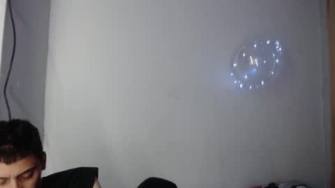 Snapshot of xalejo_max chatting on 11/26/25, 11:28 xalejo_max online show from 11/26/25, 11:28