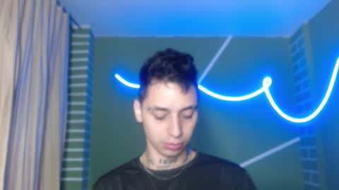 Snapshot of xalejo_max chatting on 12/16/25, 07:35 xalejo_max online show from 12/16/25, 07:35