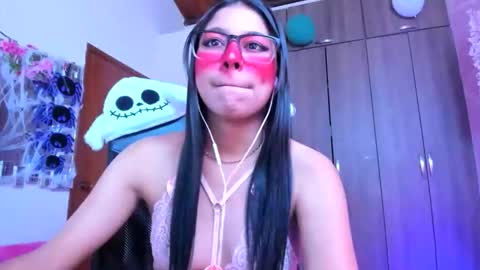 XALLYSONX online show from 10/15/25, 12:05