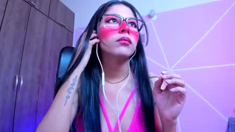 XALLYSONX online show from 12/17/25, 12:00