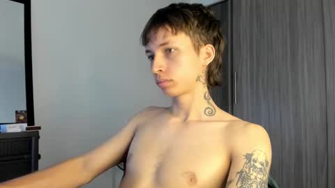 Xam online show from 03/28/26, 01:11