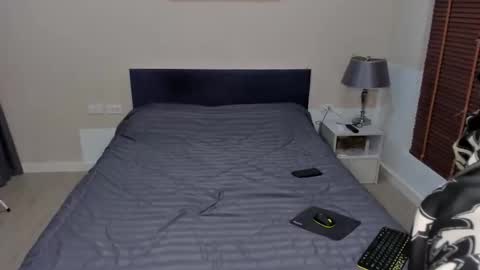 xander_novak online show from 11/06/25, 10:16