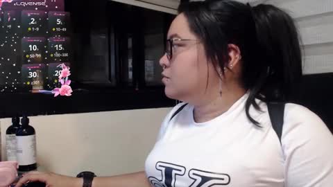 xander_taylor_ online show from 12/20/25, 05:36