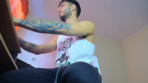 Snapshot of xandercagex chatting on 01/14/25, 10:06 XanderCageX online show from 01/14/25, 10:06