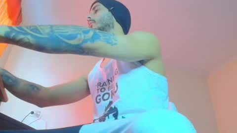 Snapshot of xandercagex chatting on 01/15/25, 11:43 XanderCageX online show from 01/15/25, 11:43