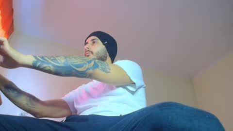 Snapshot of xandercagex chatting on 01/17/25, 10:11 XanderCageX online show from 01/17/25, 10:11