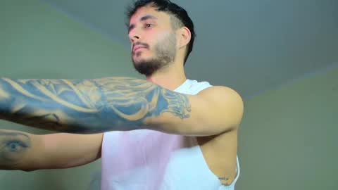 Snapshot of xandercagex chatting on 02/05/25, 04:14 XanderCageX online show from 02/05/25, 04:14