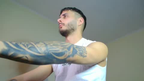 Snapshot of xandercagex chatting on 02/14/25, 11:31 XanderCageX online show from 02/14/25, 11:31