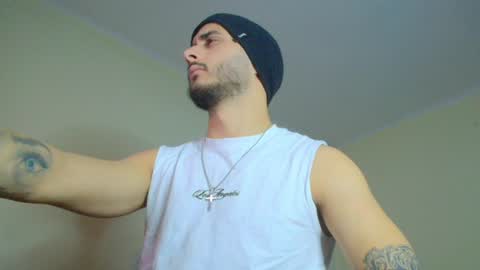 Snapshot of xandercagex chatting on 02/16/25, 12:43 XanderCageX online show from 02/16/25, 12:43