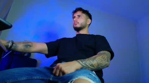 Snapshot of xandercagex chatting on 09/30/25, 04:06 XanderCageX online show from 09/30/25, 04:06