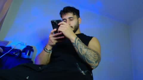 Snapshot of xandercagex chatting on 10/13/25, 05:29 XanderCageX online show from 10/13/25, 05:29