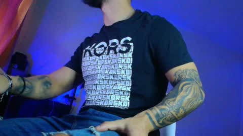 Snapshot of xandercagex chatting on 11/04/25, 08:13 XanderCageX online show from 11/04/25, 08:13