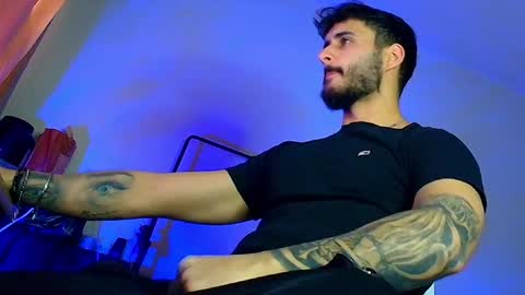 Snapshot of xandercagex chatting on 12/21/25, 10:44 XanderCageX online show from 12/21/25, 10:44