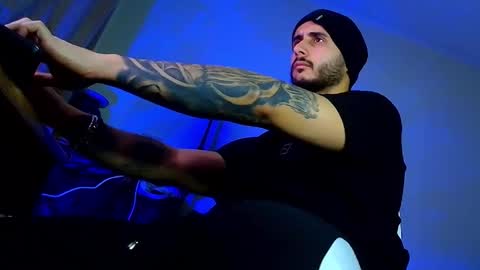 Snapshot of xandercagex chatting on 02/05/26, 04:55 XanderCageX online show from 02/05/26, 04:55