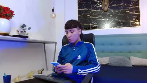 xandergrey8 online show from 01/17/26, 06:55