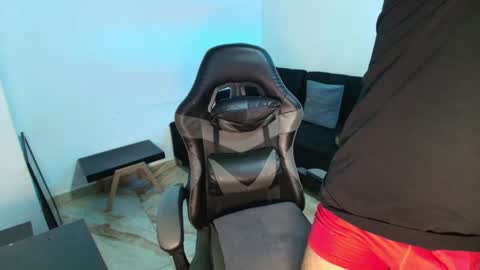 Xanderstone online show from 04/05/26, 05:54